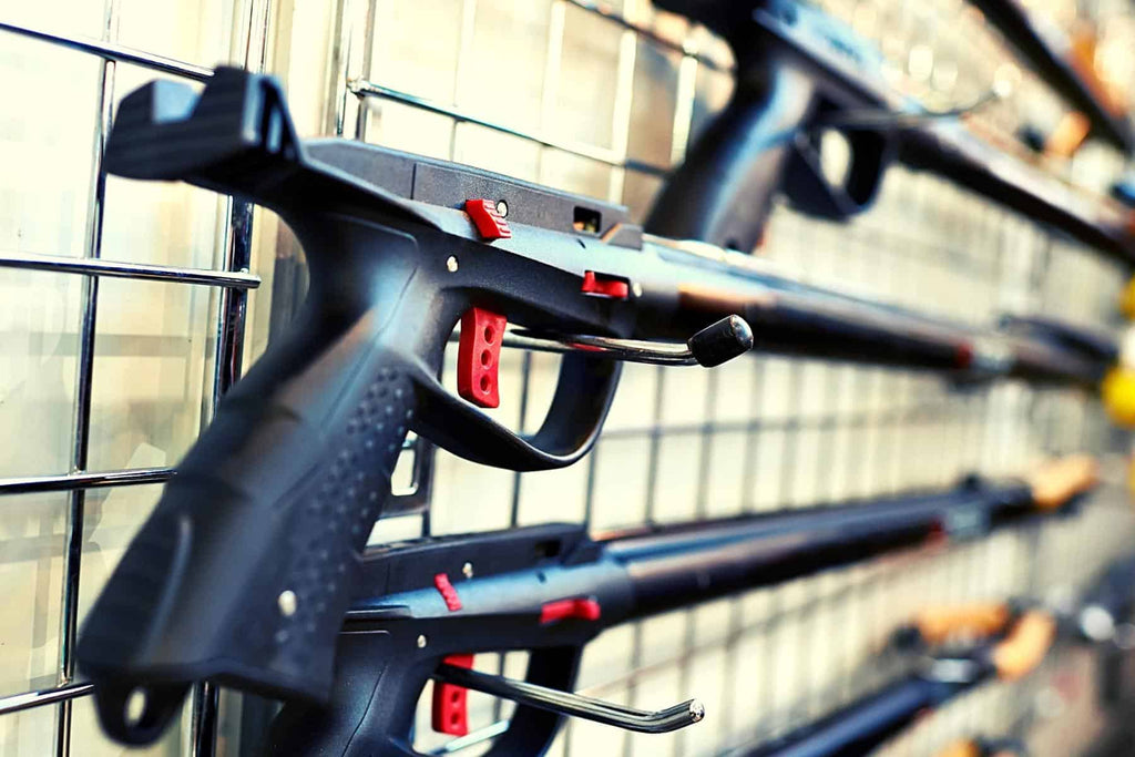 How to Buy a Speargun - Adventures-hub