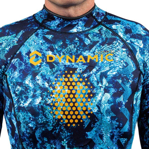 Dynamic Nord FDS-2 Camo/Blue chest logo detail
