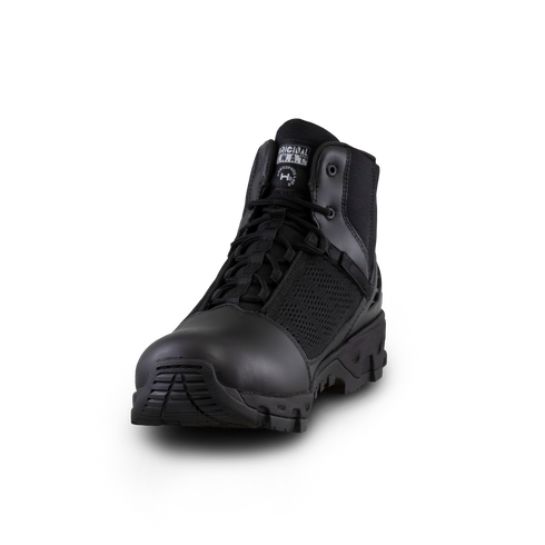 Original S.W.A.T. Alpha Freedom 6 inch hands free boot in black, front three-quarter view
