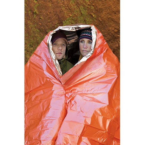 686b2e120ec79d47f2ee988b_dalahooshop-surviveoutdoorslonger-emergency-blanket-xl-8_1759586152801.jpg