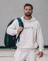 Player carrying the Heroe's Thunder Futura padel bag