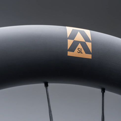 Reserve 57/64 SL rim graphics detail