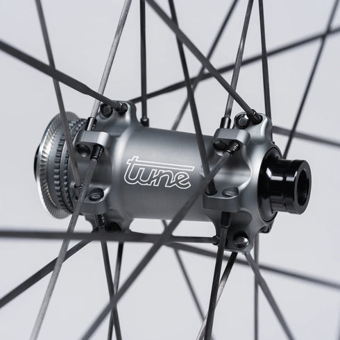 Tune Pico hub on Reserve 57/64 SL wheelset, detail