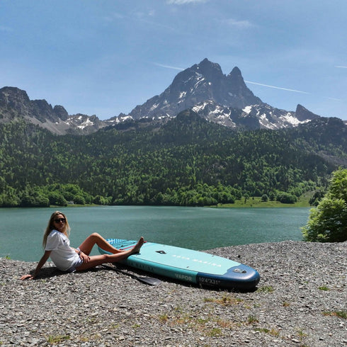 Aqua Marina Vapor 10'4" Versatile Paddleboard for Smooth Gliding