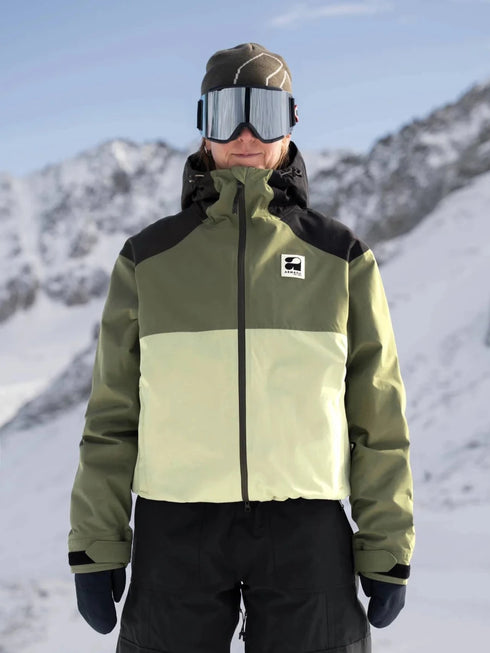 ARMADA _ NYLIE 2L INSULATED JACKET Cleanly styled, fully featured 2L insulated jacket