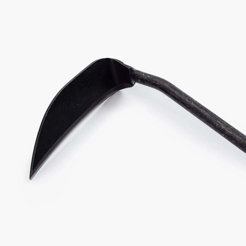 Barebones Japanese Weeding Hoe, Stainless Steel Hand Hoe with Walnut Handle for Weeding and Garden Beds