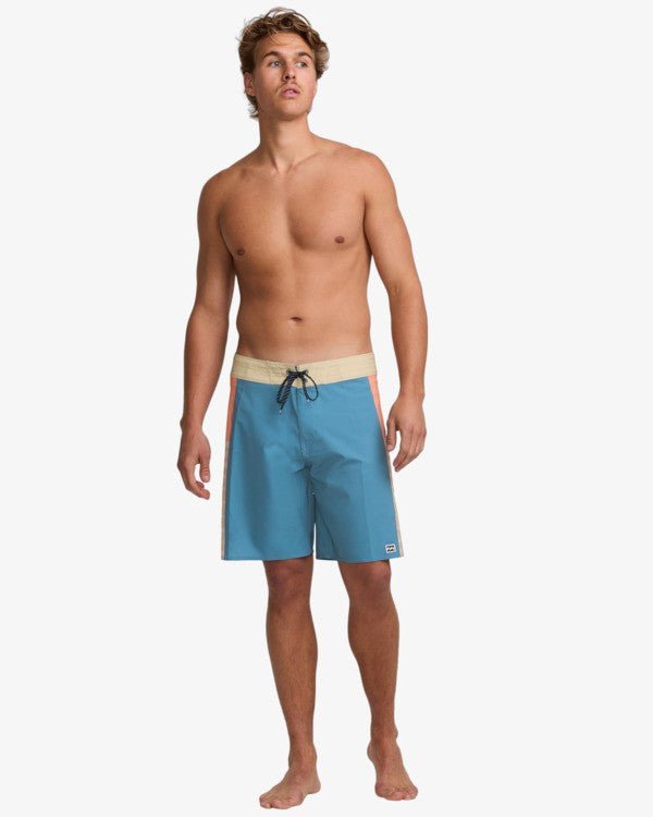 Billabong D Bah Pro 18.5 Performance Boardshorts Glacier Blue