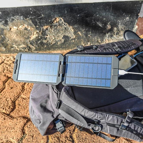 Extreme Portable Solar Charging Panel - Reliable Off - Grid Power for Explorers