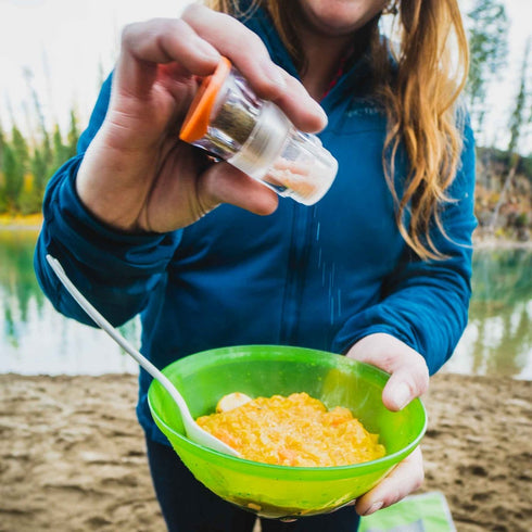 GSI Outdoors Spice Missile Camping Spice Shaker, Waterproof Stacking Shaker with Six Spice Compartments