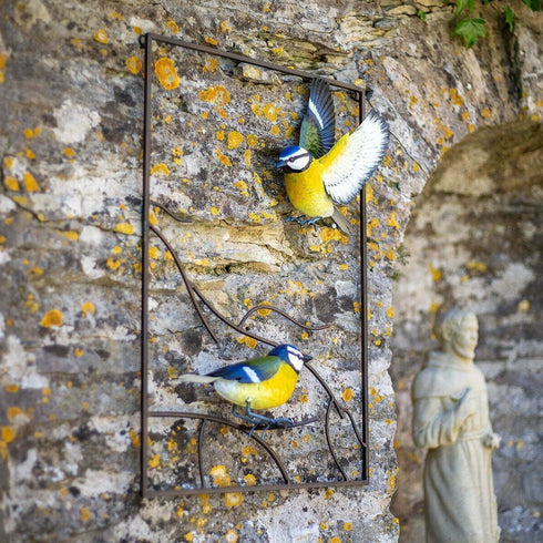 La Hacienda Tree Top Blue Tit Wall Art Large, Hand Painted 3D Metal Bird Wall Decoration for Indoor and Outdoor