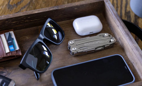 Leatherman Wingman Box Packaging - Affordable and Functional Multi - Tool