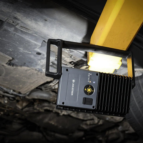 Ledlenser iF8R - Ultra - Bright Rechargeable Work Light