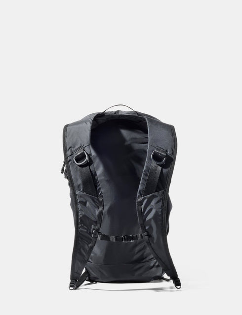 Matador 18L Packable Backpack, Weatherproof Ultralight Daypack that Packs into its Own Pocket for Travel