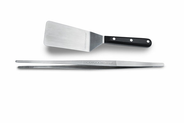 Outdoorchef Plancha Tool Set, Spring Steel Spatula with Pakkawood Handle and Narrow Stainless Steel Grill Tweezers
