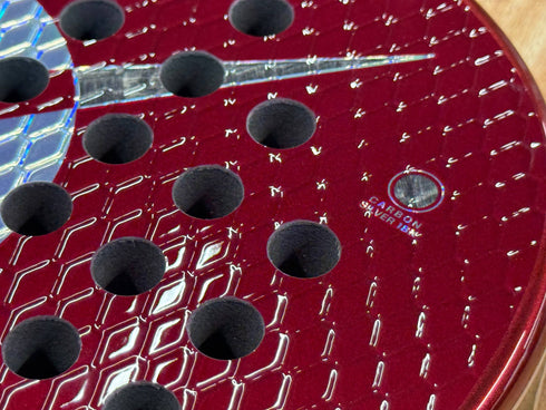 Heroe's Beast 2026 Padel Racket in red, close-up detail