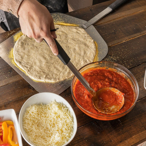 Blackstone Griddle Scoop for Easy Grease and Food Cleanup - Convenient Tool for Quick Cleanup