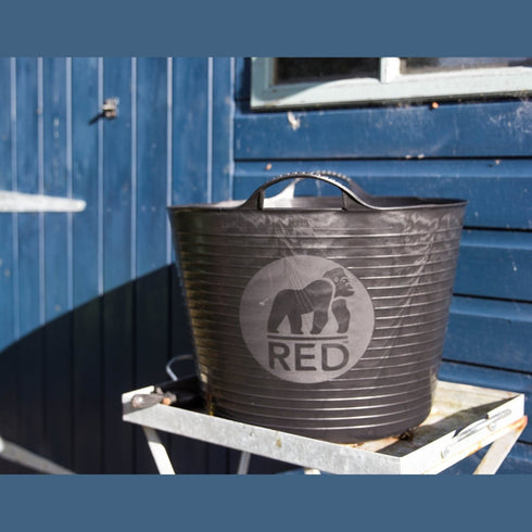 Red Gorilla Extra Large 75 L Tub, Heavy Duty Flexible Tub for Hay Soaking, Water Storage, Ice Bath and Bulk Jobs
