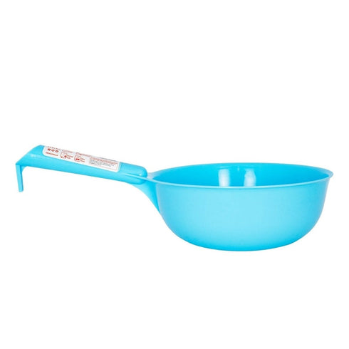 Red Gorilla Feed Scoop, Generous Polypropylene Scoop for Horse Feed, Pellets, Shavings and Supplement Powders