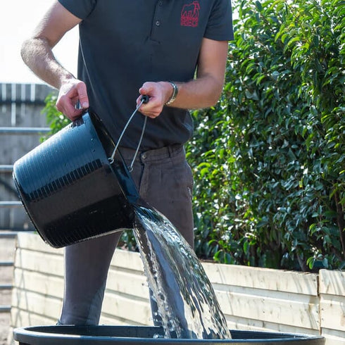 Red Gorilla Premium 15 L Bucket in Black, Reinforced Rim Heavy Duty Bucket for Stables, Gardens and Car Washing