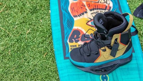 Ronix Atmos EXP Intuition 2024 Wakeboard Boots Desert Moss Ocean, Kevlar EXP Liner and SuperStrap