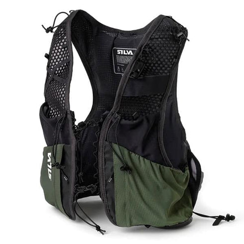 Silva Strive 5 Vest with 5L of storage – ideal for runs and races lasting 1 to 3 hours.