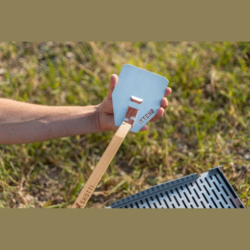 SKOTTI FLIP Stainless Steel Spatula Attachment, Clips onto SKOTTI Tongs for Burgers, Fish and Pizza