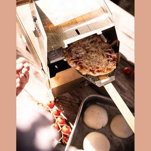 SKOTTI STONE Pizza Stone, Cordierite Grill Stone with Stainless Steel Holder for the SKOTTI Portable BBQ
