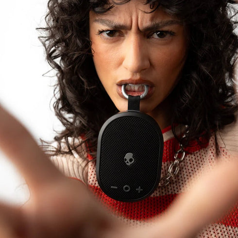Skullcandy Kilo Wireless Bluetooth Portable Speaker – Compact and Powerful Sound with Carabiner Clip