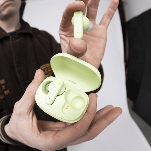 Skullcandy Smokin' Buds True Wireless In - Ear - Stylish and Wireless Audio