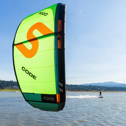 Slingshot Code V2 Kite, 3-Strut Freeride Kitesurfing Kite with Sheet and Go Power for Jumping and Cruising