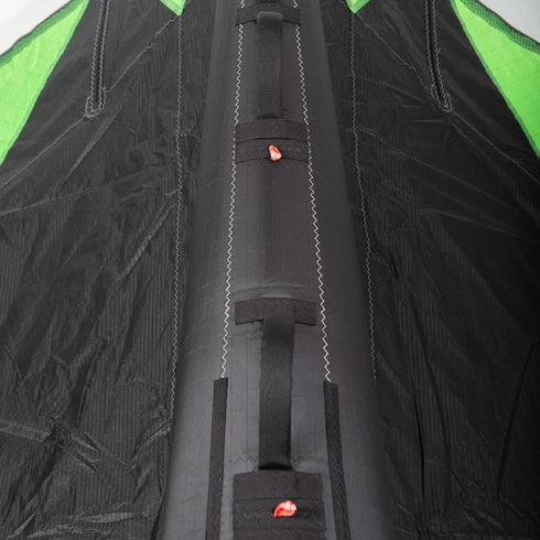 Slingshot Dart V1 Wing 4.5 m, High-Power Freestyle and Speed Hand Wing with Y-Handle Tensioners and Backpack