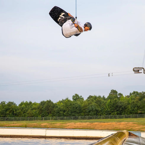 Slingshot Dary Z LTD Wakeboard 152 cm, Signature Soft-Flex Park and Jib Board with Chined Rails