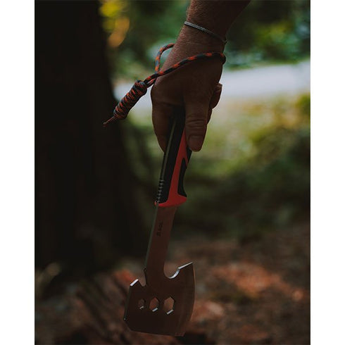 SOL Stoke Camp Hatchet
