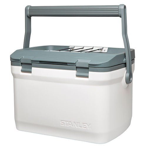 Stanley Cooler 15L 16QT Polar White - Compact & Efficient Cooler for Picnics & Outings