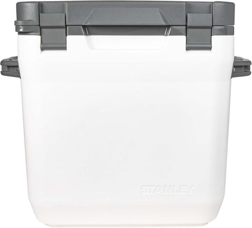 Stanley Cooler 28L / 30QT Polar White