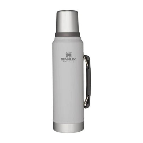 Stanley Legendary Classic Thermos Bottle 1L - Reliable Insulation for Hot & Cold Beverages