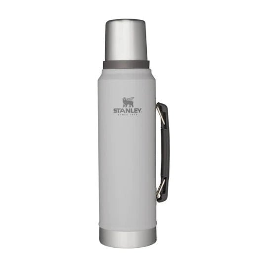 Stanley Legendary Classic Thermos Bottle 1L - Reliable Insulation for Hot & Cold Beverages