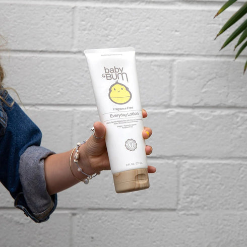 Sun Bum Fragrance - Free Lotion Sensitive Skin Lotion for Daily Use
