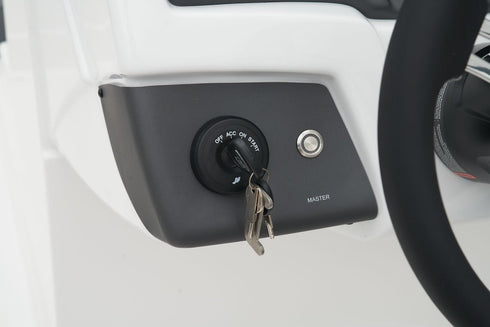 Tahoe 210 S Speed boat - Boat, Motor, & Trailer