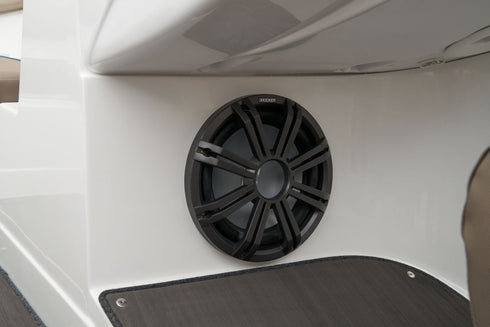 Tahoe 210 S Speed boat - Boat, Motor, & Trailer