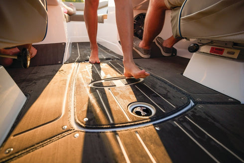 Tahoe 210 S Speed boat - Boat, Motor, & Trailer