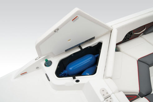 Tahoe 210 S Speed boat - Boat, Motor, & Trailer