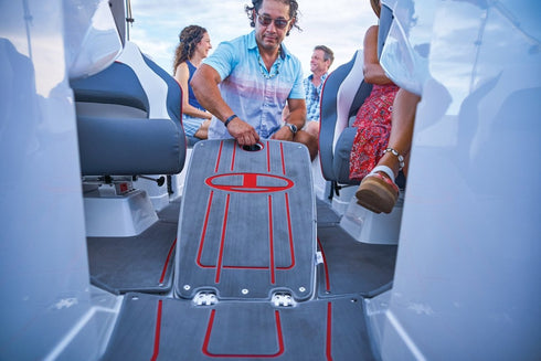 Tahoe 210 S Speed boat - Boat, Motor, & Trailer