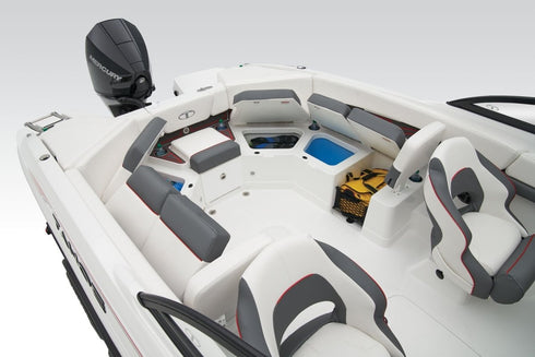 Tahoe 210 S Speed boat - Boat, Motor, & Trailer