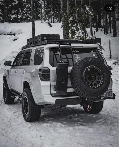 WaterPORT Day Tank Universal Roof Rack Mount - Versatile Roof Mounting Option