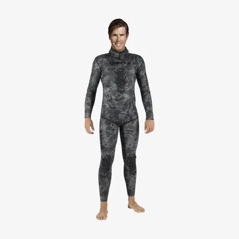 Mares Explorer Camo Black 30 spearfishing wetsuit, front