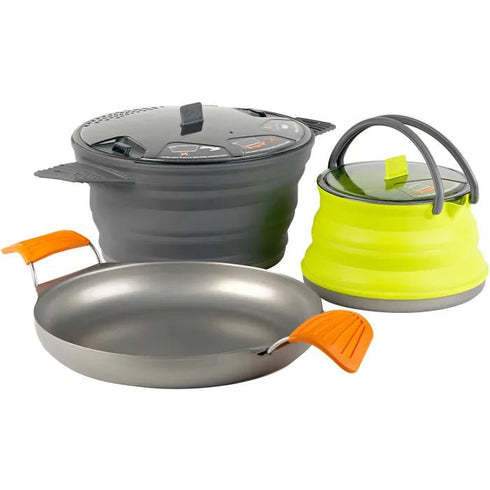 Sea to Summit X-Set 32 Cookset, grey pot and pan with lime kettle