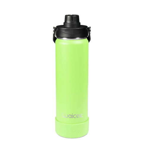 Waicee 21oz Stainless Steel Water Bottle, a durable, insulated bottle for convenient, on-the-go hydration.