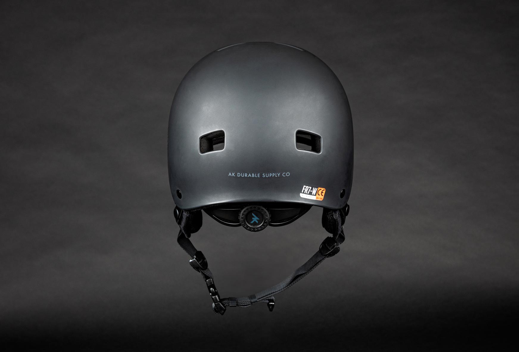 AK_Riot-Helmet_Black-2