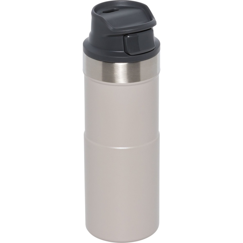 https://adventures-hub.com/wp-content/uploads/2023/11/stanley-triggeraction-travel-mug-035-l-ash-002-800x800.jpg